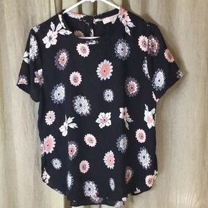 Ann Taylor LOFT Black Floral Short Sleeve Blouse